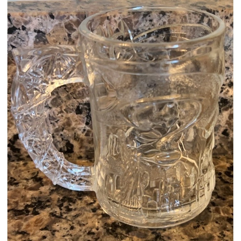 Vintage 1995 McDonald's Batman Forever BATMAN DC Comics Collectible 8 oz Mug Mad - Picture 2 of 6
